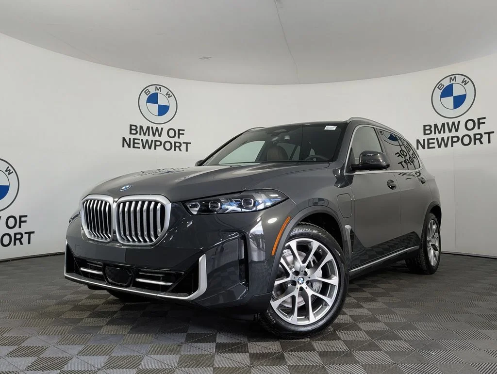 2026 BMW X5 xDrive50e's photo