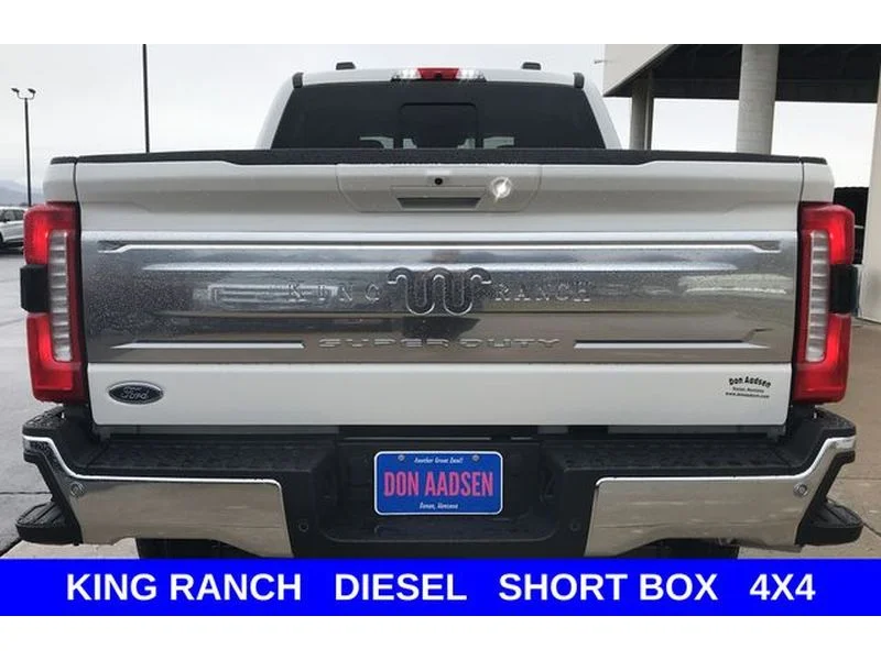 New 2026 Star White Metallic Tri-Coat Ford F-350® King Ranch® image 6