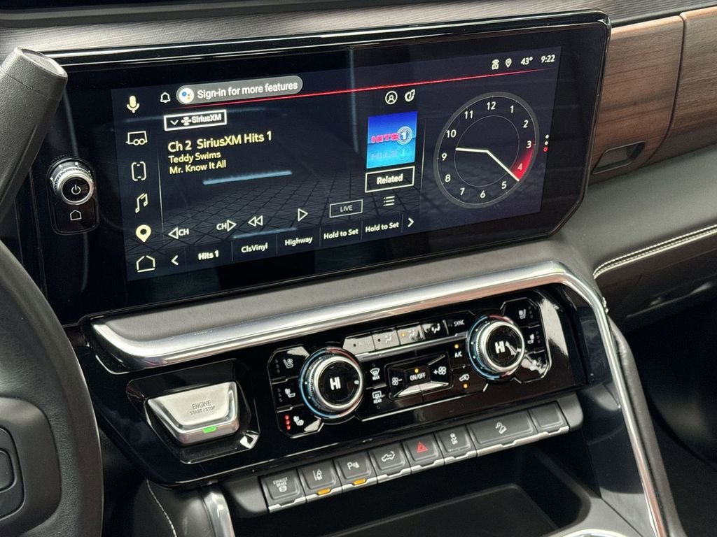 Used 2025 Onyx Black GMC Denali Ultimate image 18