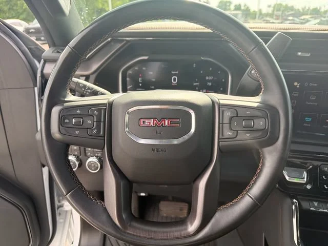Used 2024 Summit White GMC AT4 image 18