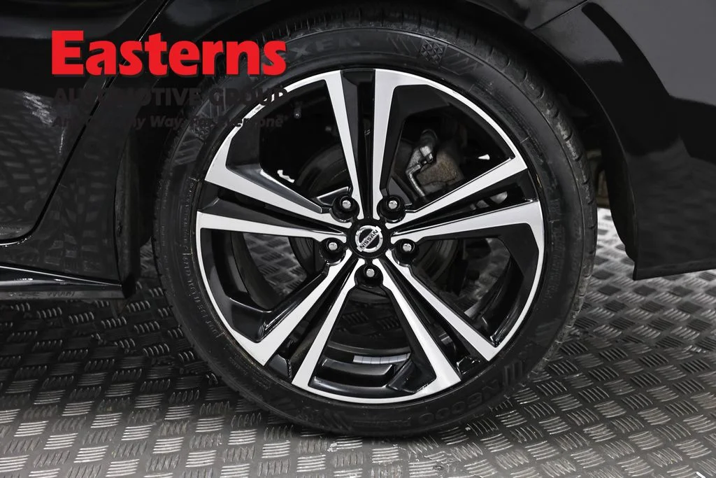 Used 2023 Black Nissan SR image 34