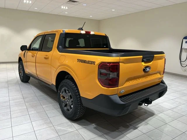 New 2026 Orange Ford Tremor image 3