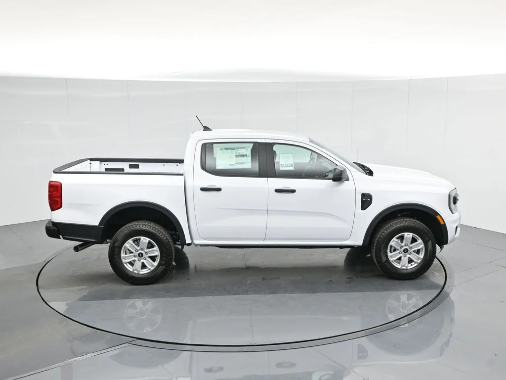 New 2025 White Ford XL image 36