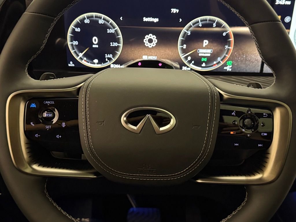 New 2027 2T RADIANT WHIT INFINITI Autograph 4WD image 42
