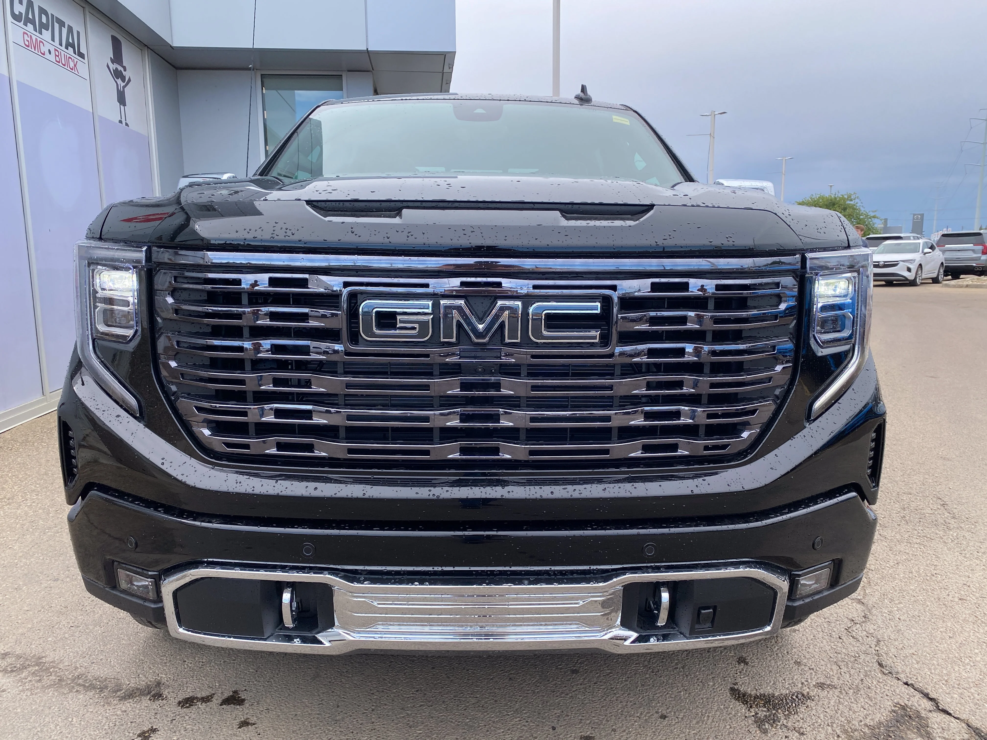 New 2026 ONYX BLACK GMC Denali Ultimate image 9