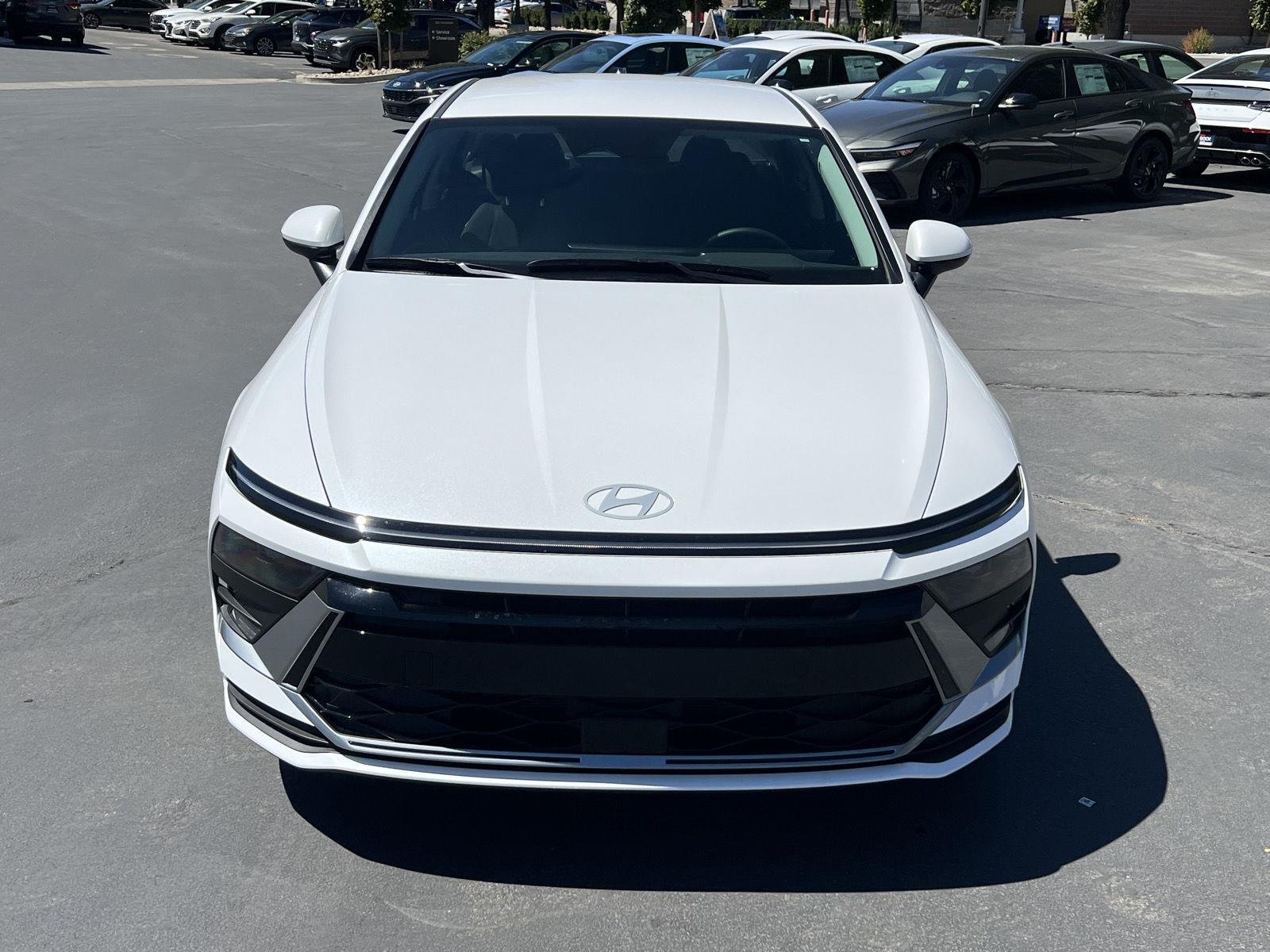Certified Used 2026 Serenity White Hyundai Blue image 10