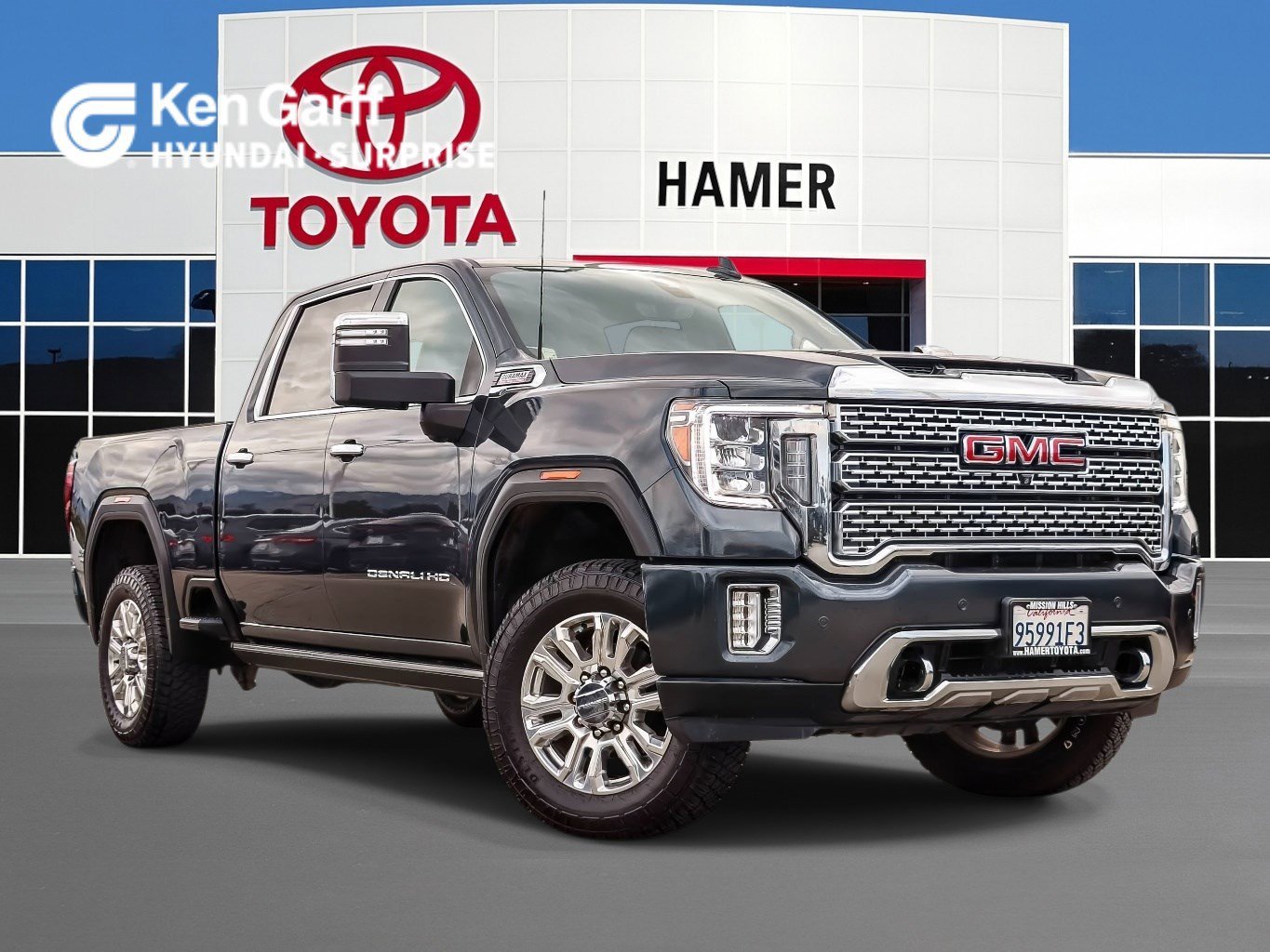 2021 GMC Sierra 4WD Crew Cab Standard Box Denali's photo