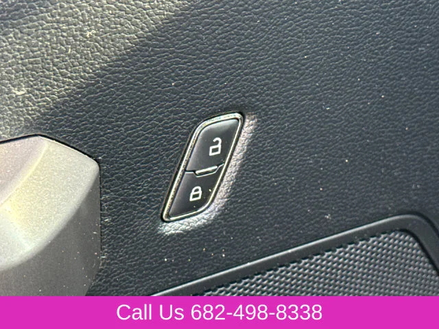 Used 2020 Gray Ford XLT image 21