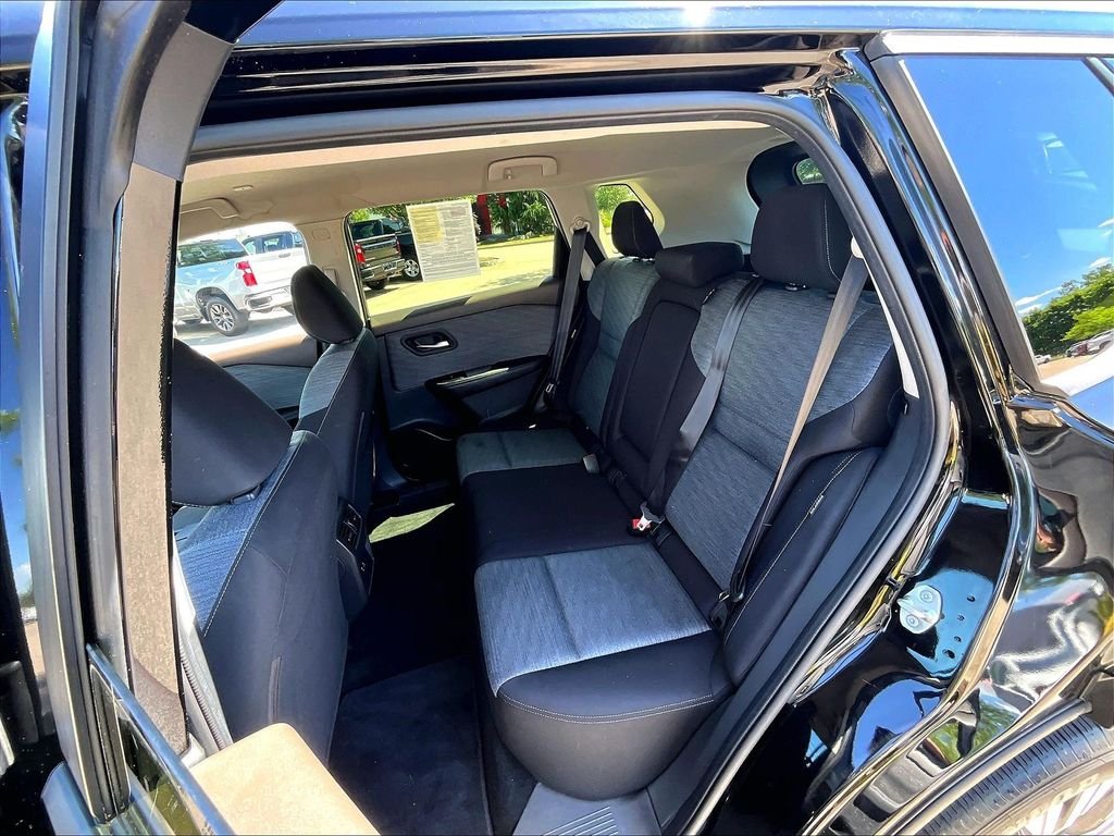Used 2023 Black Nissan SV image 15