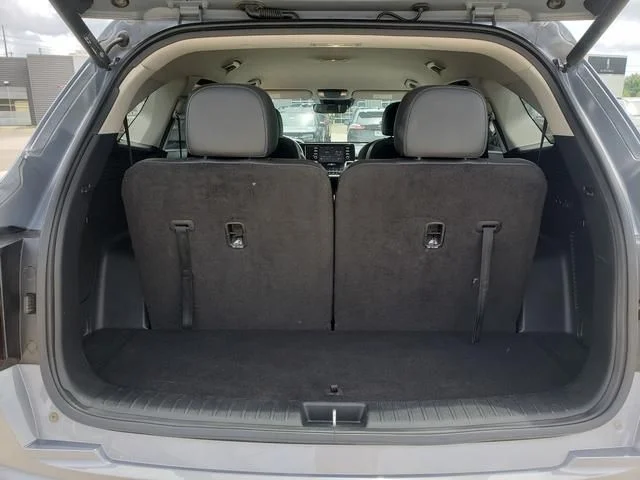 Used 2021 Gray Kia EX image 6