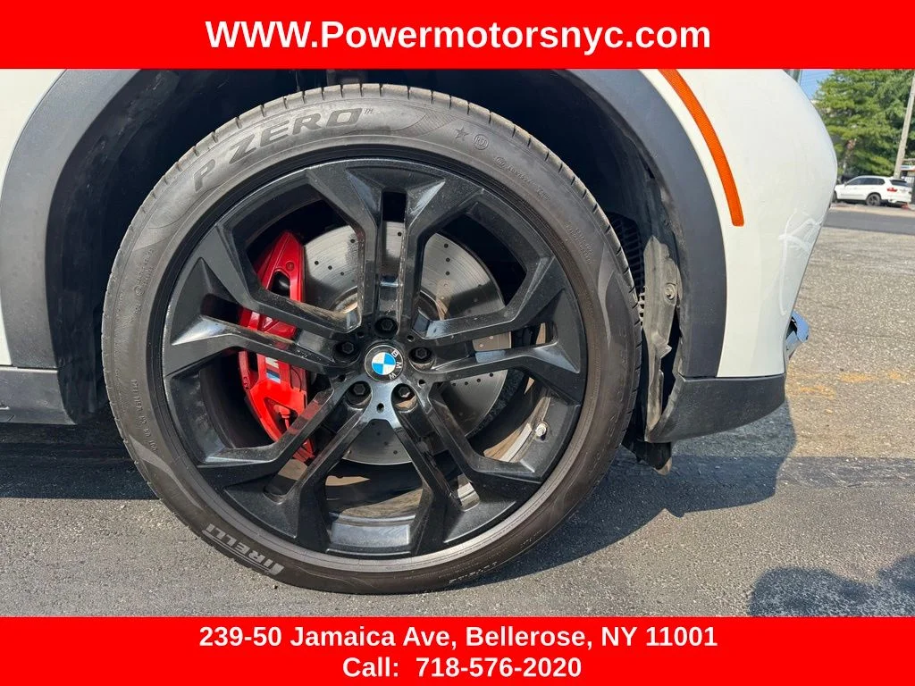 Used 2023 White BMW xDrive40i image 17