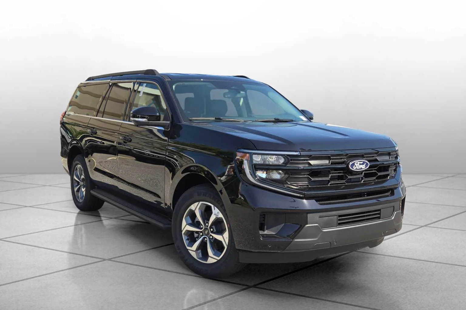 New 2027 Agate Black Metallic Ford Active image 2