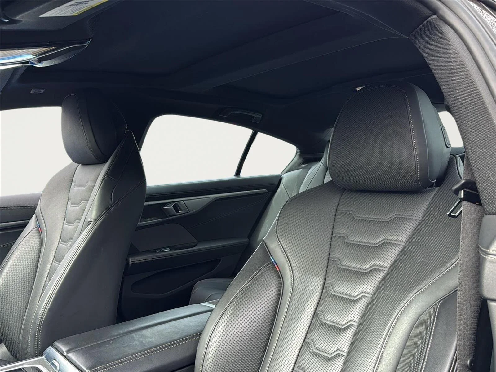 2023 BMW 8 Series 840i - Photo 14