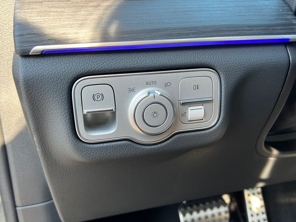 New 2026 MANUFAKTUR Silicon Grey Mercedes-Benz GLS450 image 14