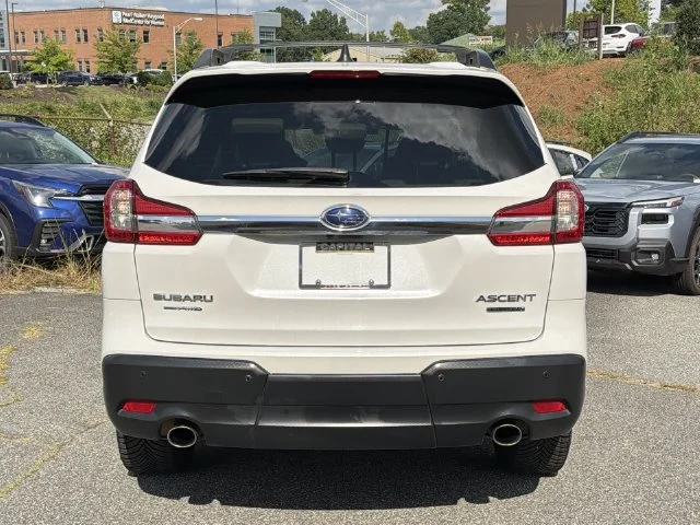 Used 2022 White Subaru Limited image 12