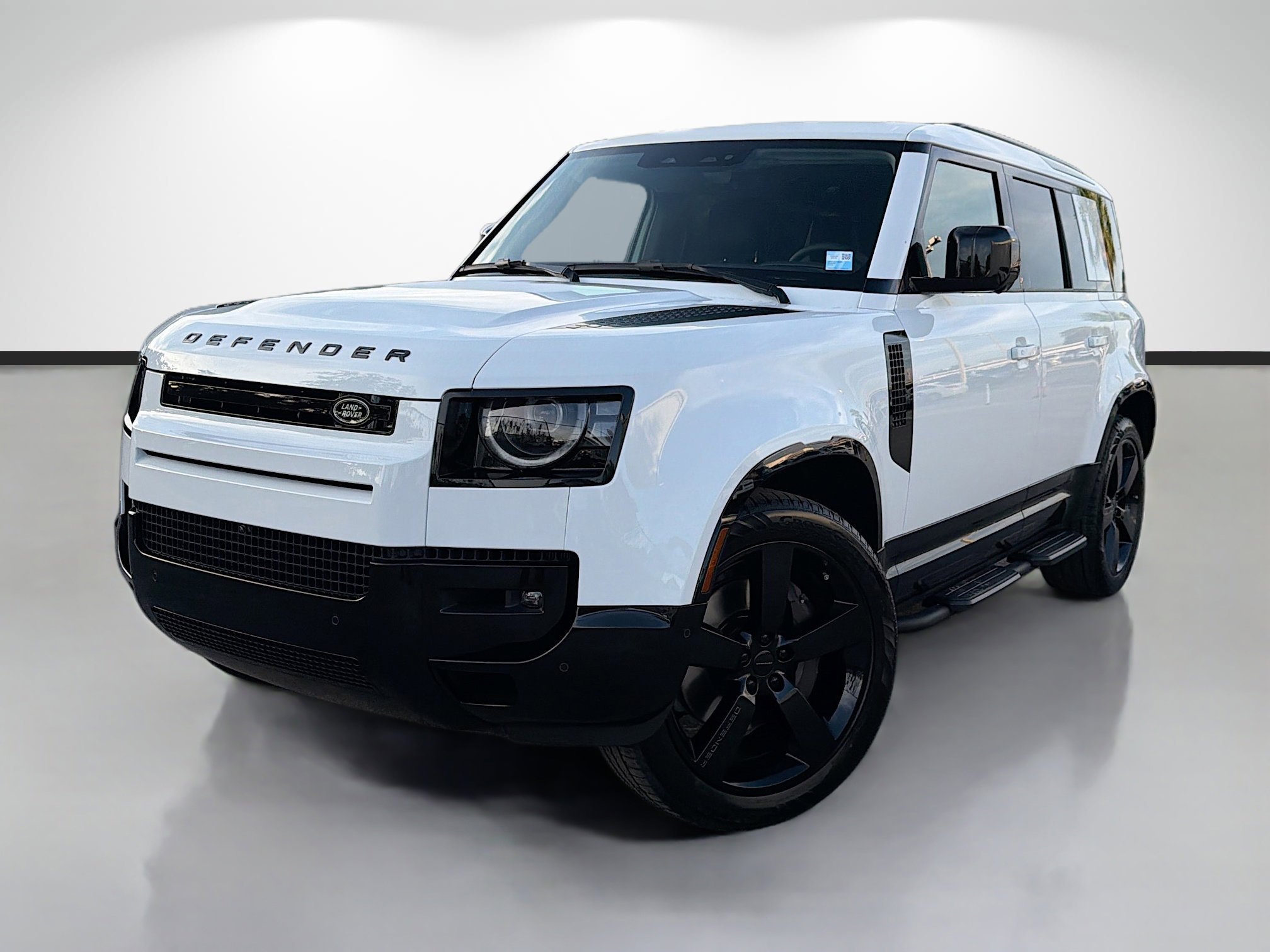 New 2026 Fuji White Land Rover X-Dynamic SE image 1