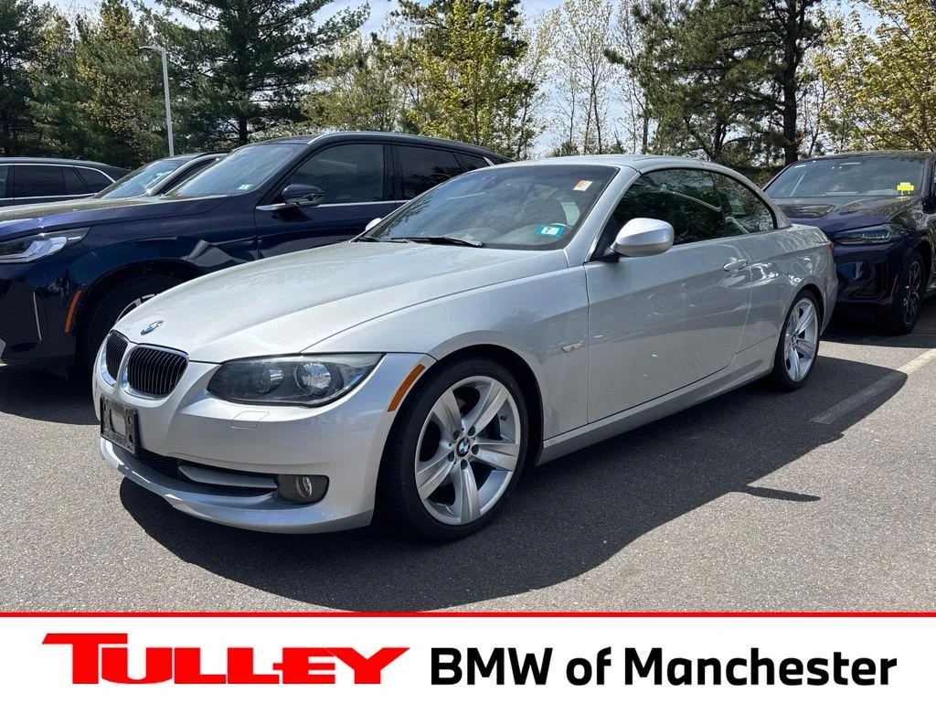 2011 BMW 3 Series 328i Convertible's photo