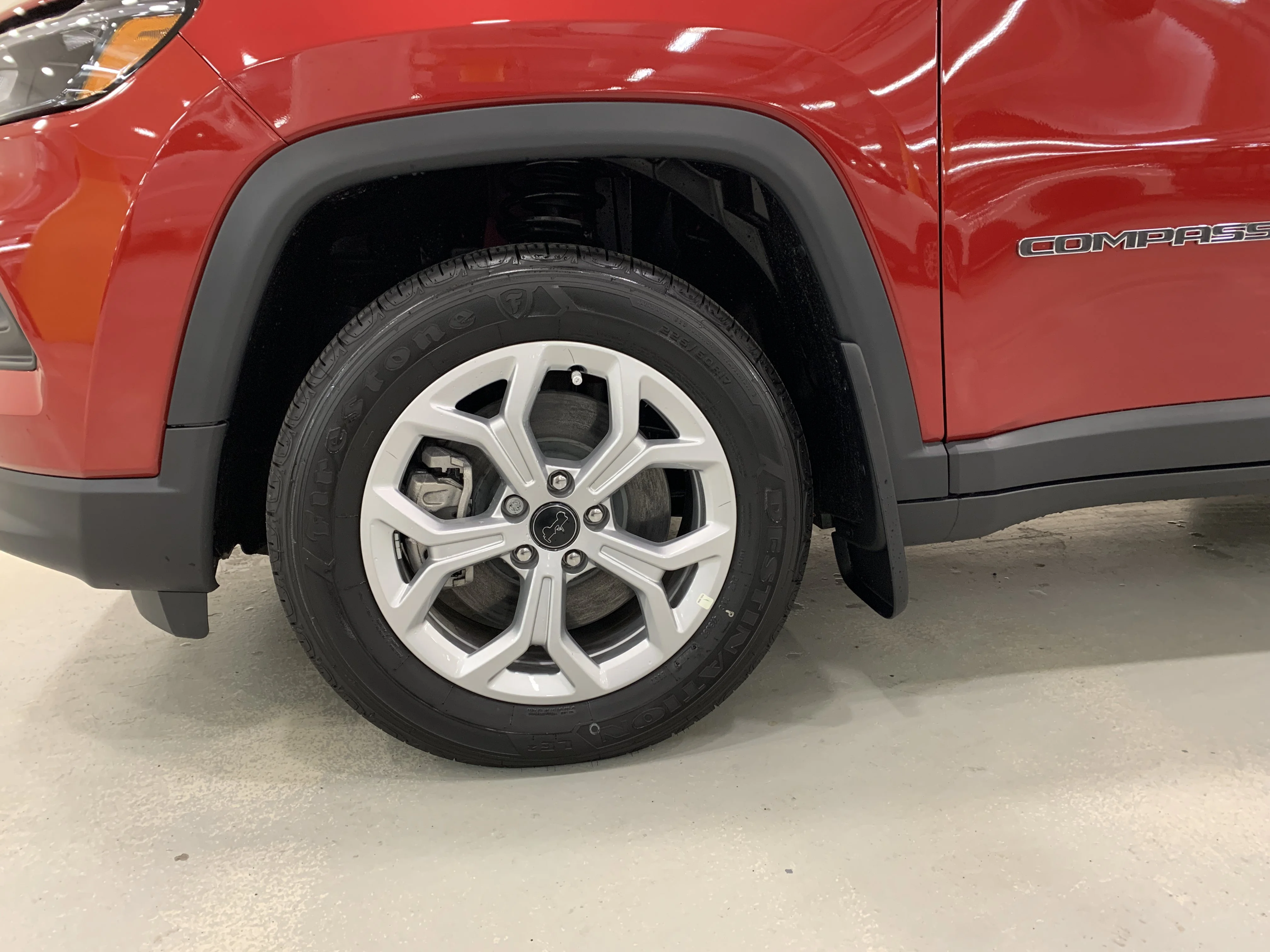 New 2026 Red Hot Pearl Jeep North image 5
