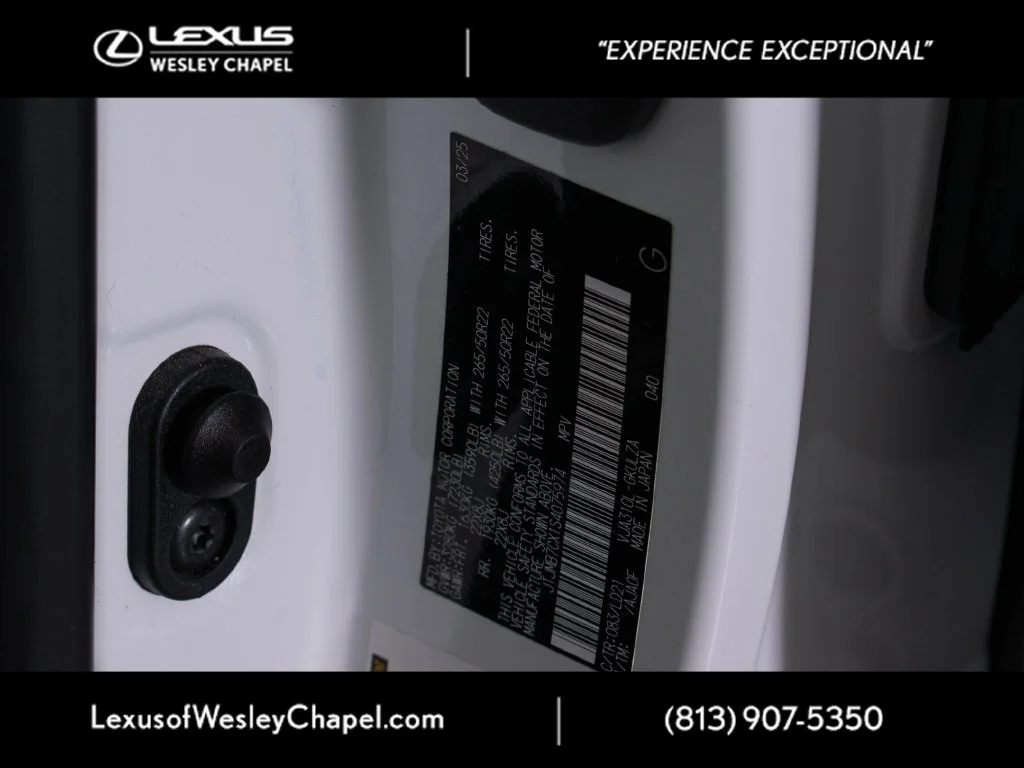 Certified Used 2025 White Lexus 600 F SPORT image 24