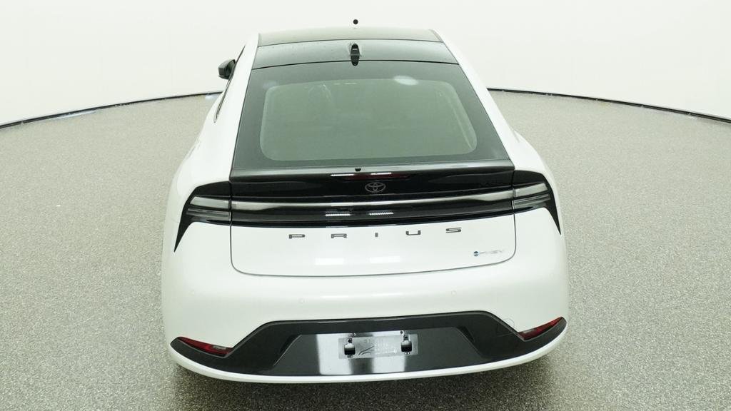 New 2026 Wind Chill Pearl Toyota XSE image 18