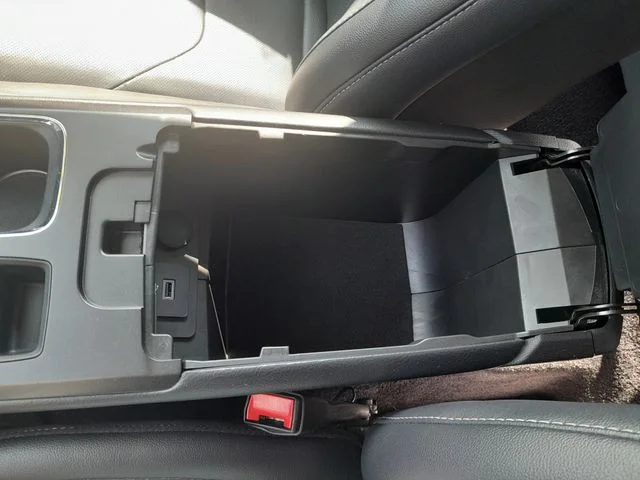 Used 2017 Red Ford Titanium image 28