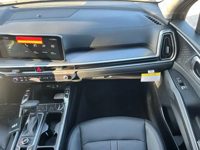 New 2026 White Kia S image 9