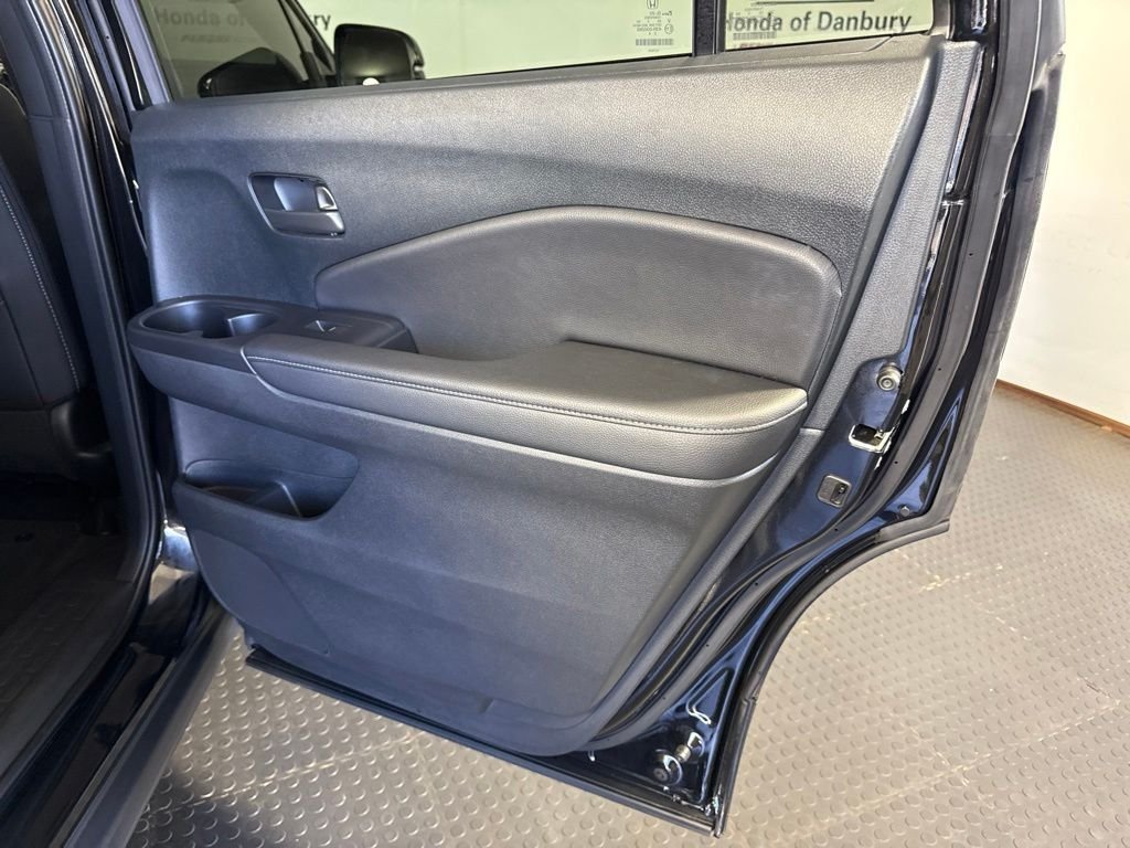 2023 Honda Passport EX-L - Photo 7