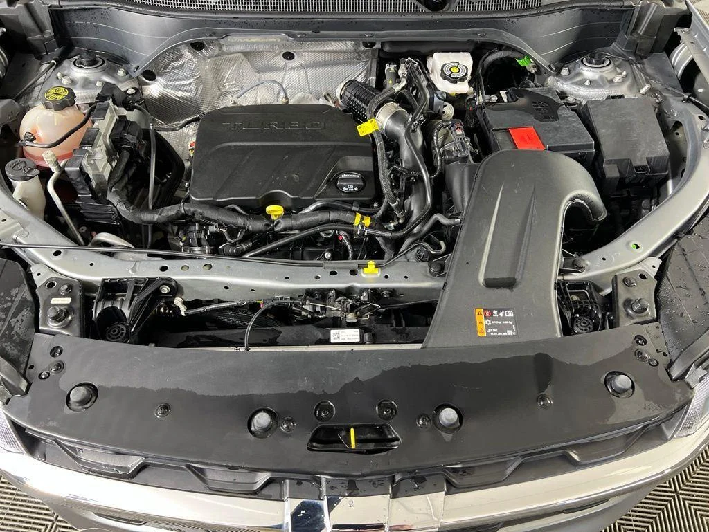 Used 2024 Sterling Gray Metallic Chevrolet LT image 22