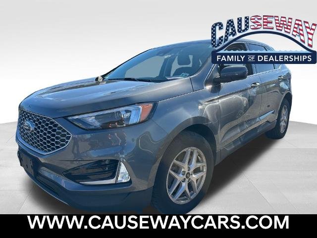 Used 2023 Gray Metallic Ford SEL image 31