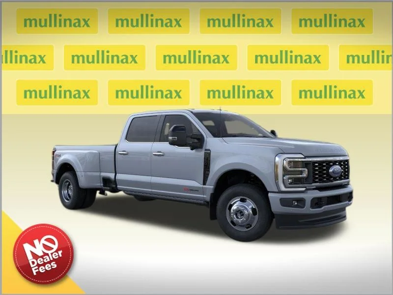 2026 Ford F-350 Platinum 4x4 Crew Cab 8' Box DRW's photo