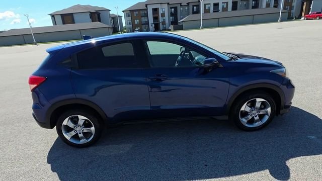 Used 2017 Honda HR-V EX with VIN 3CZRU6H5XHM707057 for sale in O'Fallon, IL