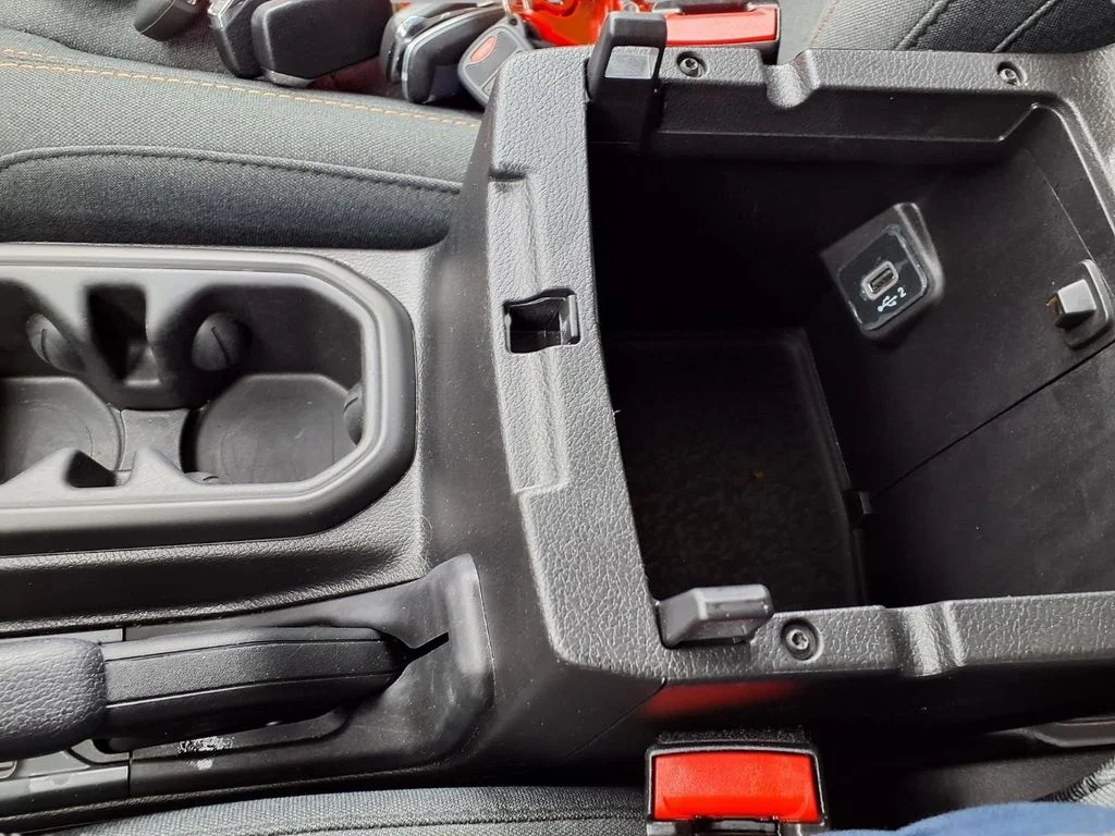 2025 Jeep Wrangler 4-Door Sport S - Photo 11