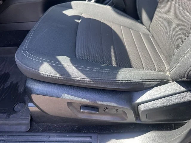 Used 2019 Black Ford XLT image 12