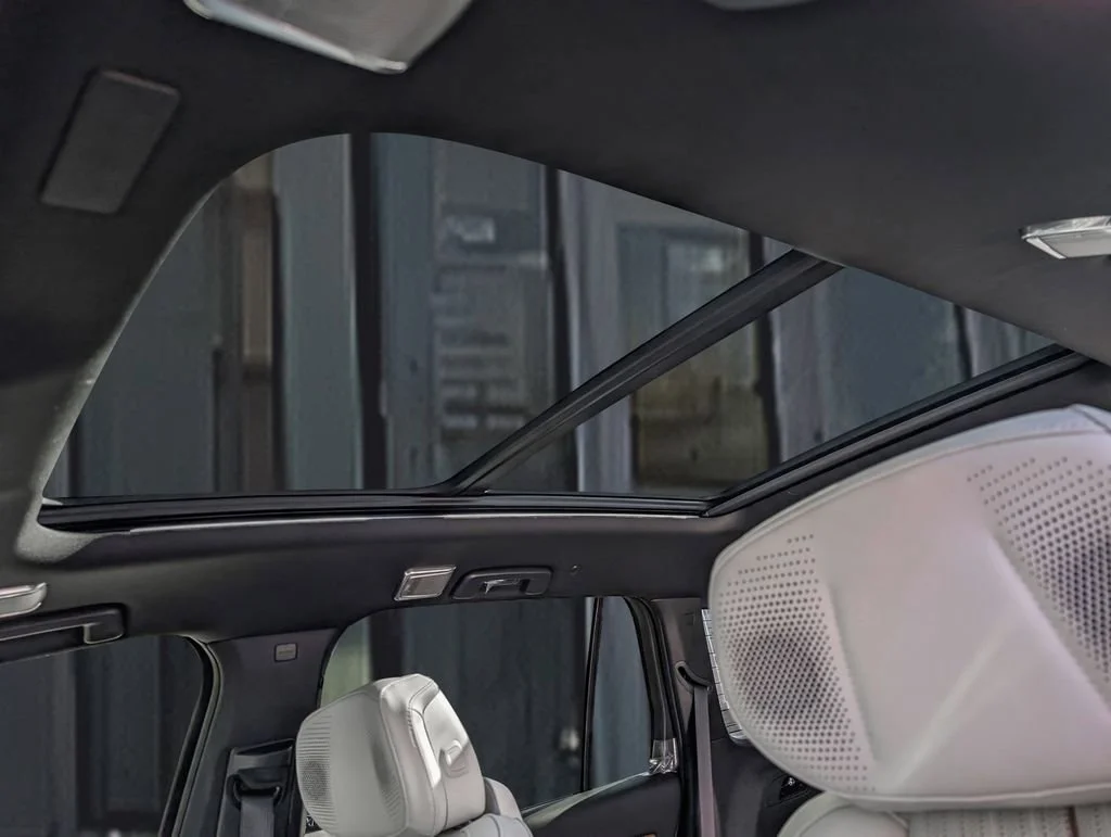 2026 Cadillac VISTIQ Sport - Photo 13