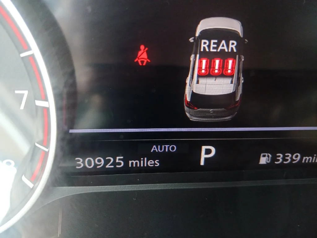 Used 2024 White Nissan SV image 19