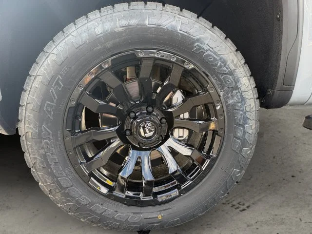Used 2024 Gray GMC AT4 image 10