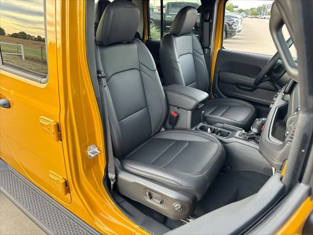 New 2026 Goldilocks Exterior Paint Jeep Texas Trail image 23