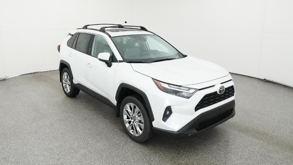 Certified Used 2025 Pearl Toyota XLE Premium image 41