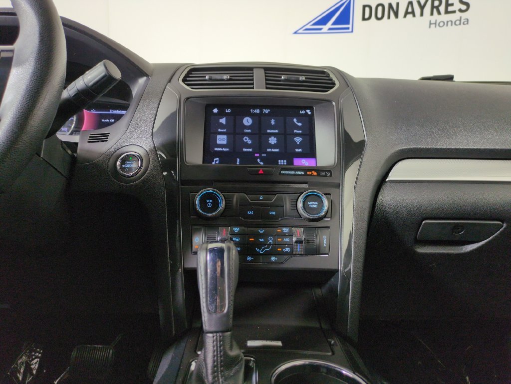 Used 2017 Ruby Red Metallic Ford XLT image 19
