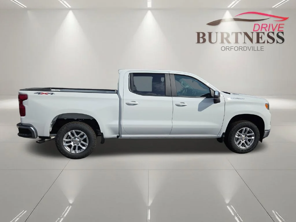 New 2026 White Chevrolet LT image 9