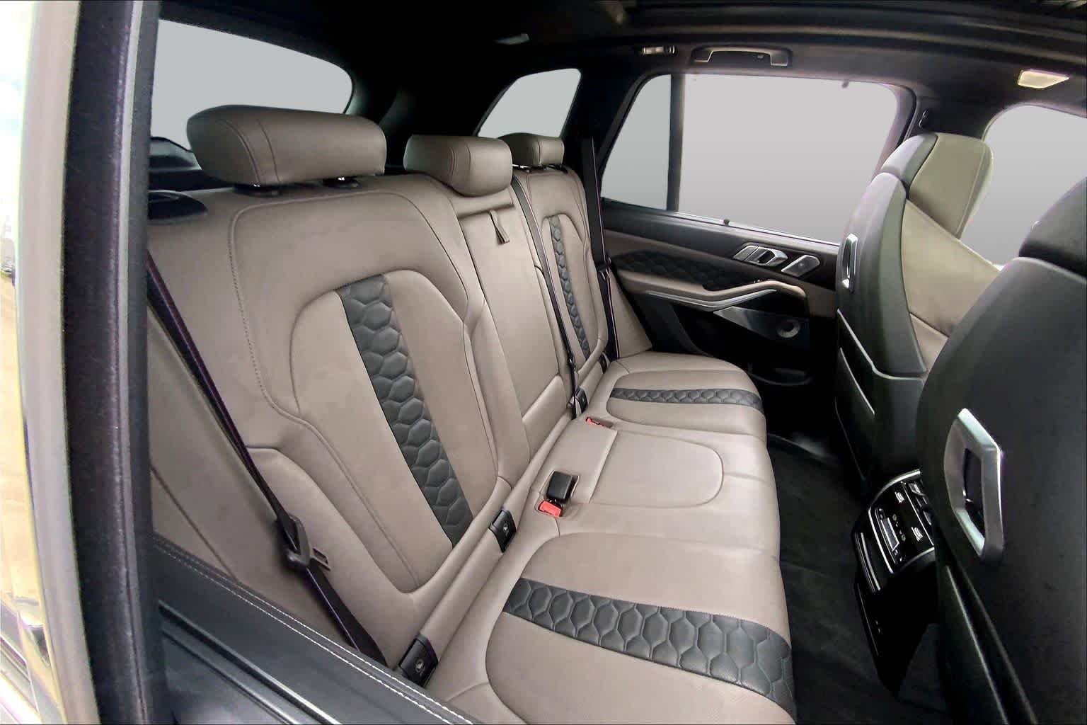 Used 2025 Dravit Grey Metallic BMW Competition image 37