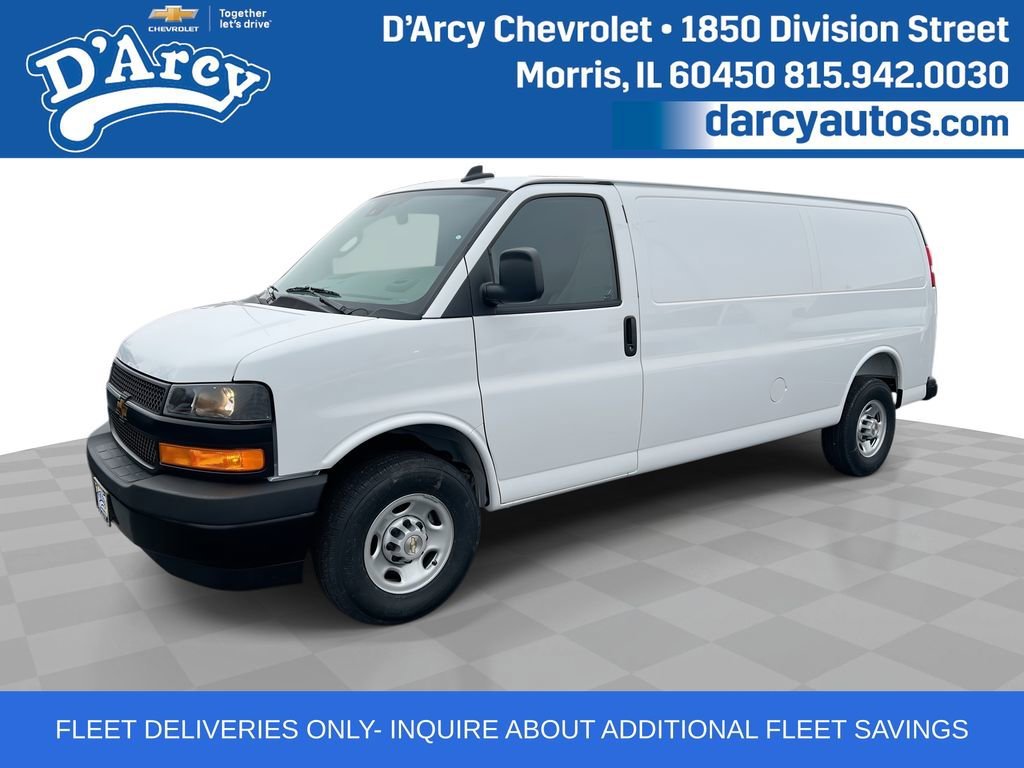 2025 Chevrolet Express 3500 Extended Work Van's photo