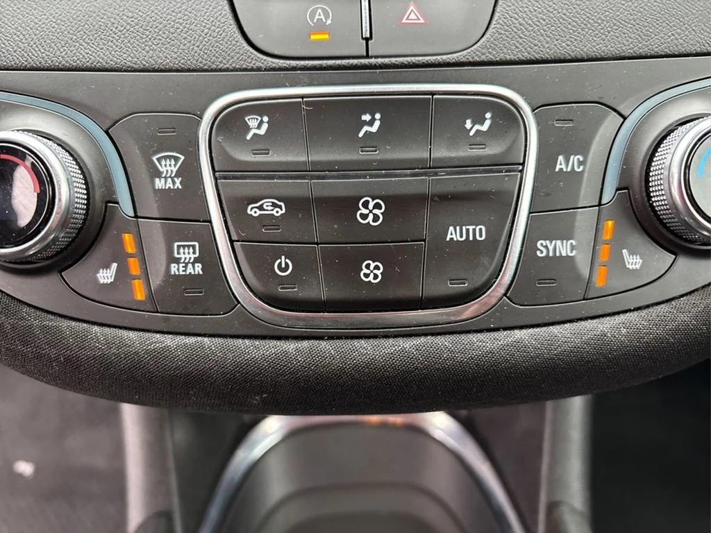 Used 2025 Black Chevrolet LT image 33