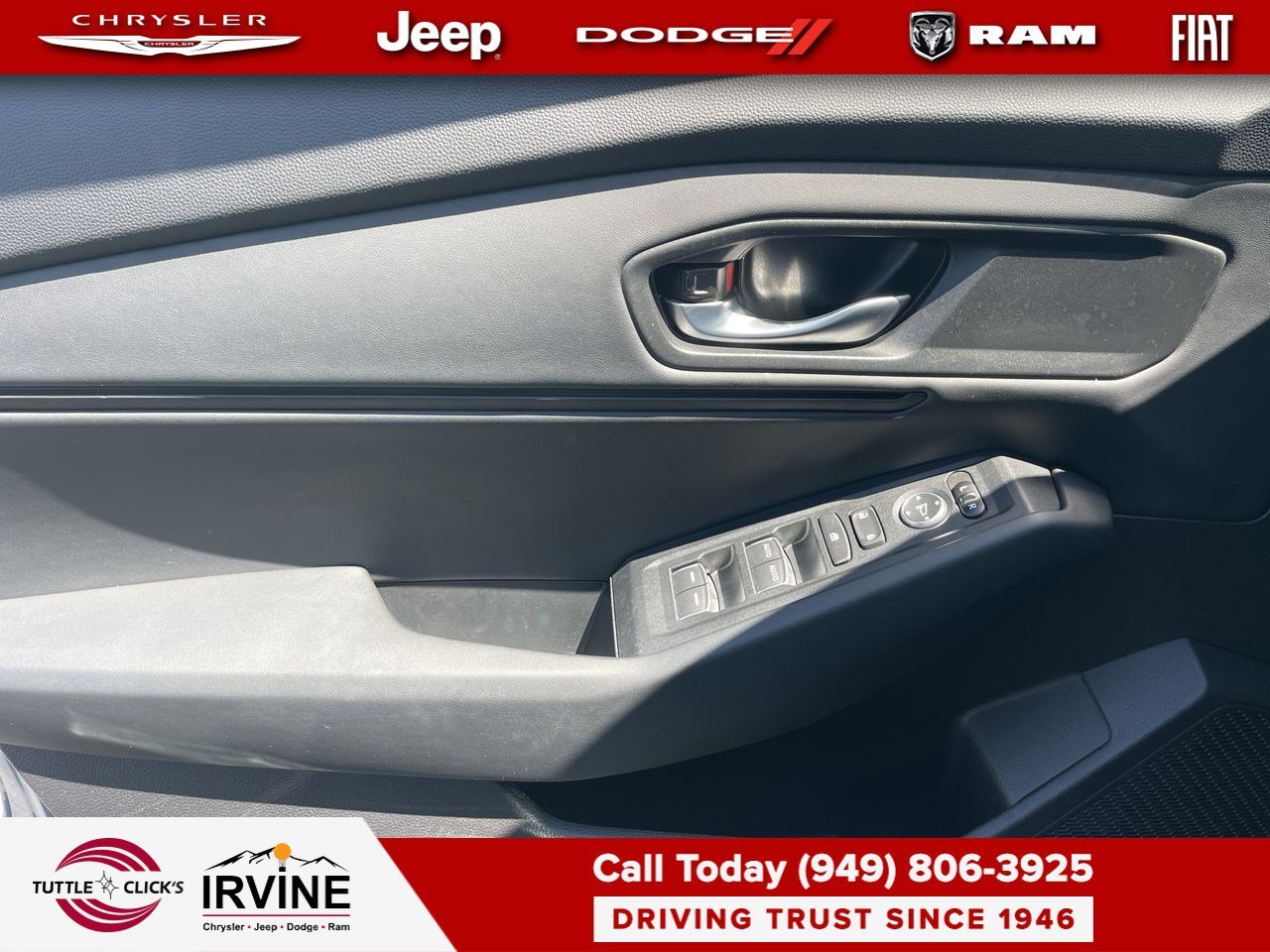 Used 2025  Honda SE image 30