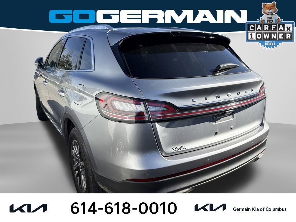 Used 2023 Silver Lincoln Reserve image 2