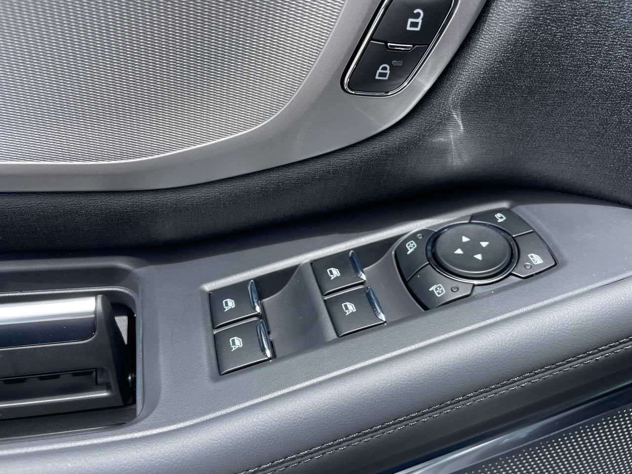New 2026 Space Silver Metallic Ford Active image 19