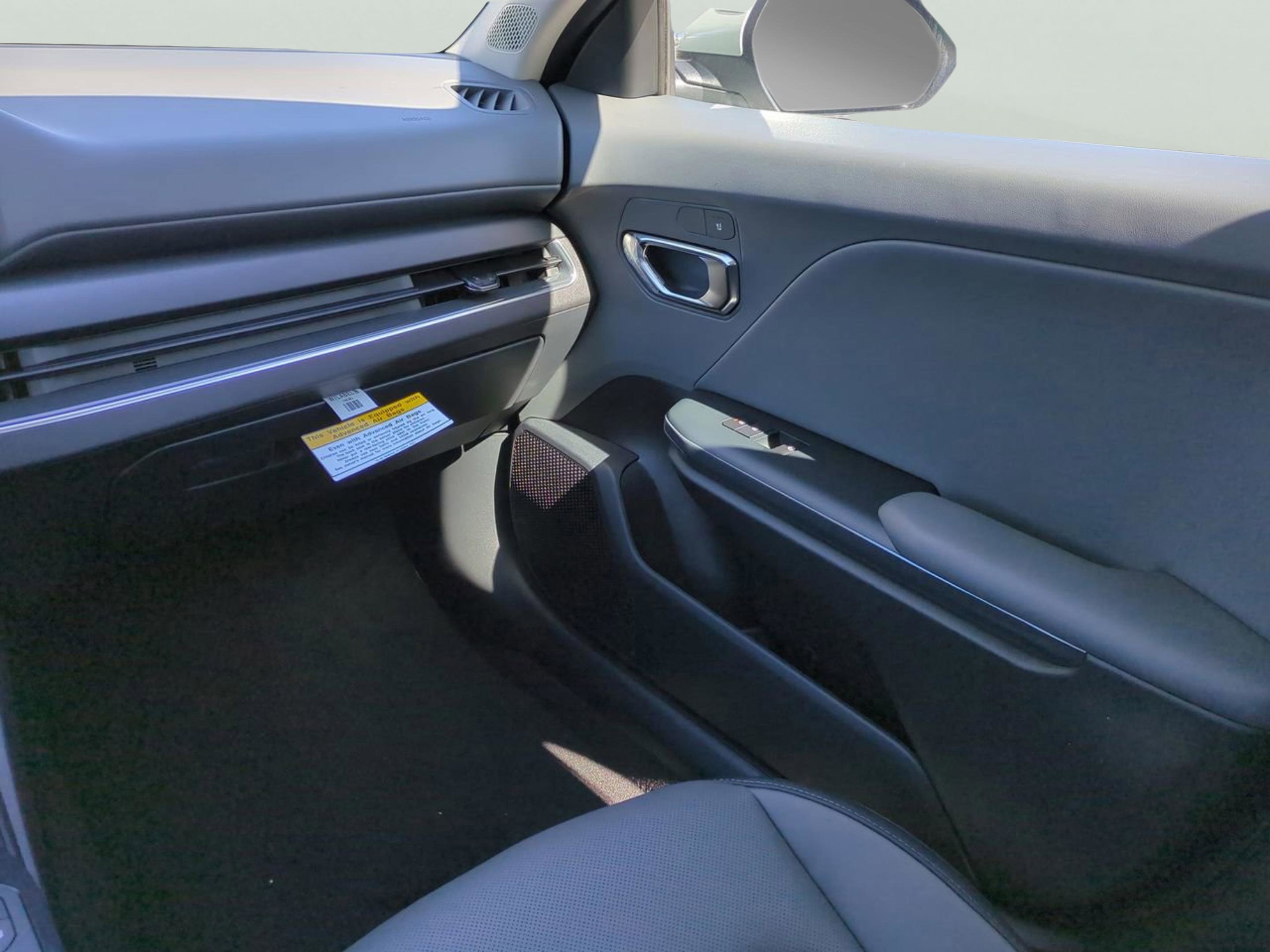 New 2026 Interstellar Gray Kia EX image 15