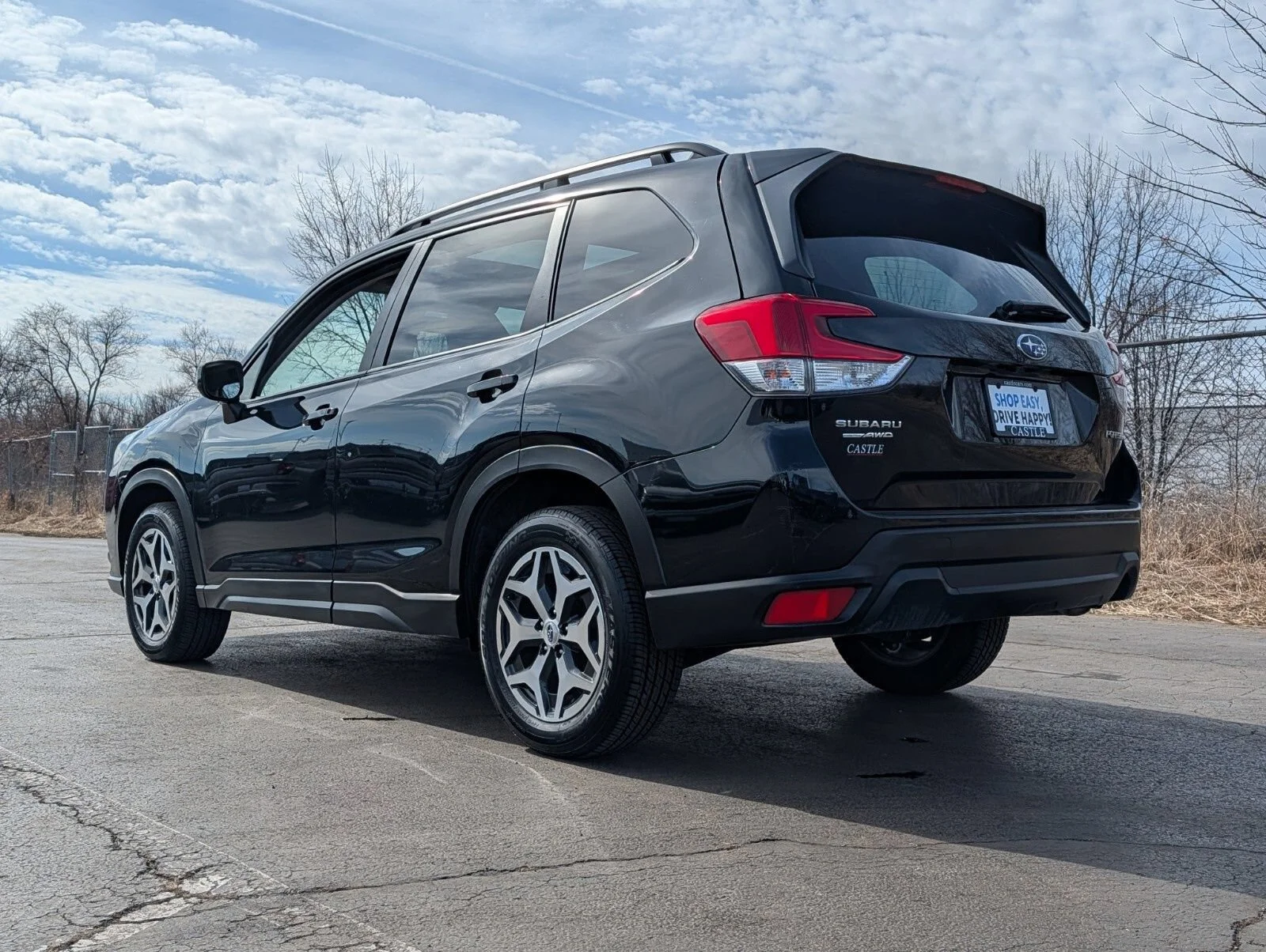 Used 2022 Black Subaru Premium image 16