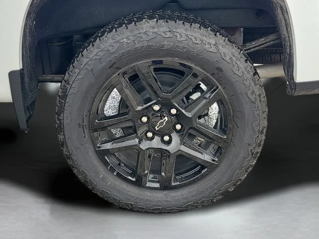 New 2026 Summit White Chevrolet LT Trail Boss image 8