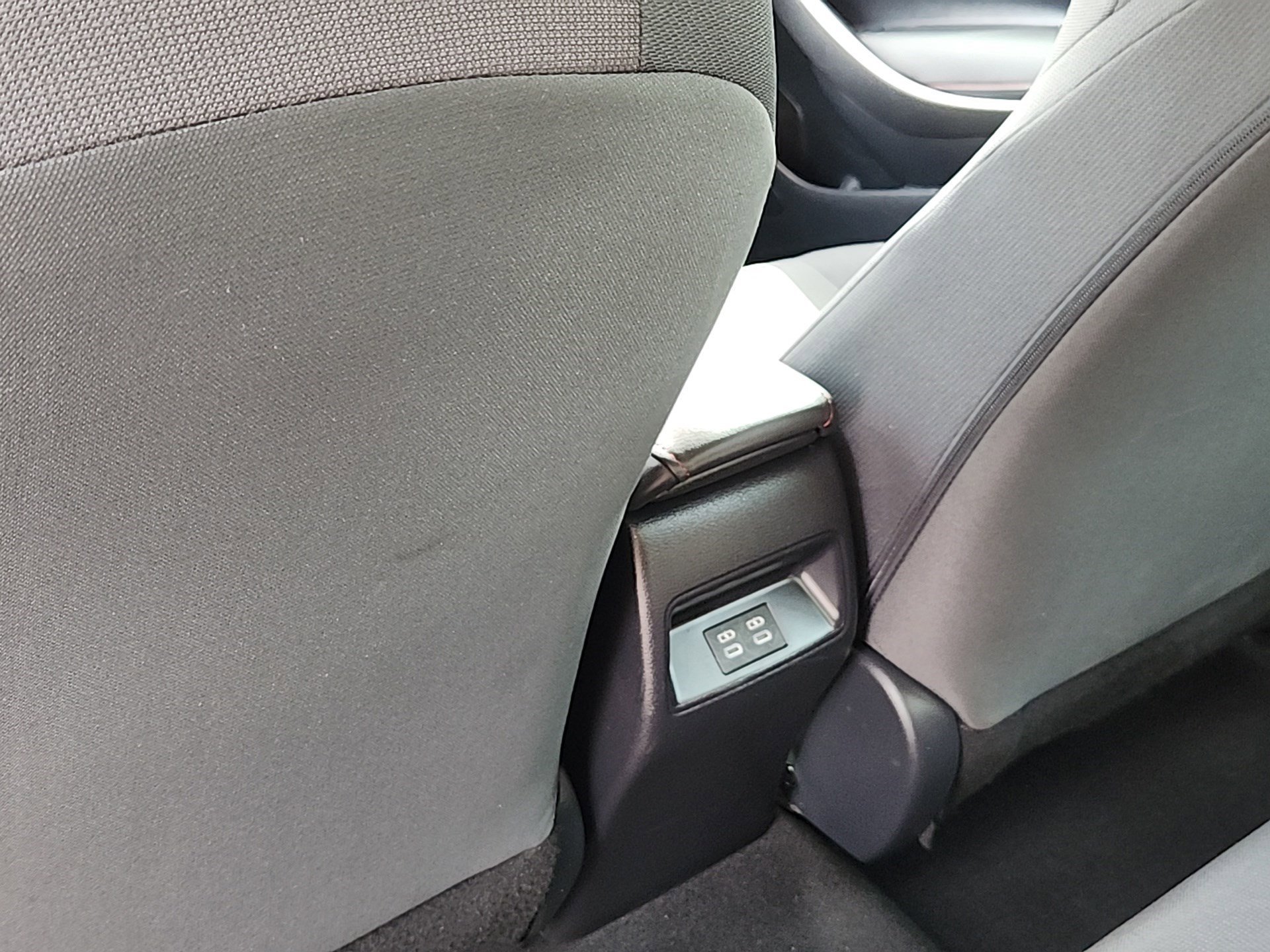Certified Used 2025 Wind Chill Pearl Toyota SE image 22